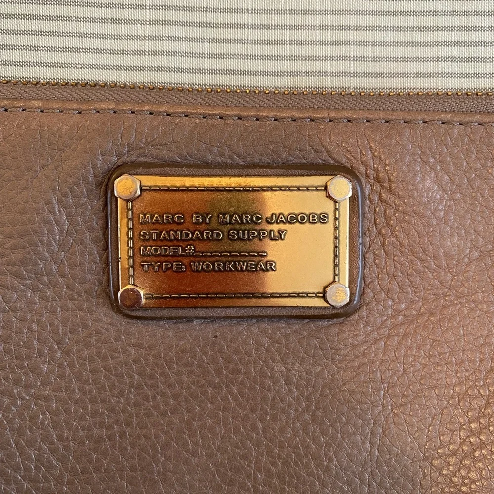 Marc Jacobs workwear handbag - Picture 3 of 5